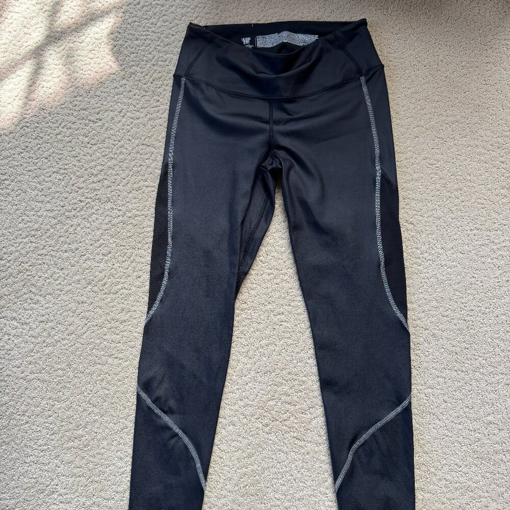 Victoria’s Secret Sport Knockout Leggings - Black, Size Medium